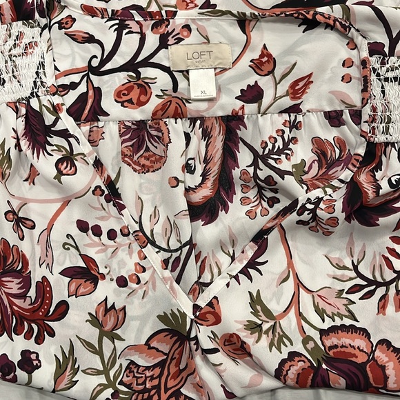 Like brand new!  Loft Outlet Sleeveless Top XL - Picture 6 of 9